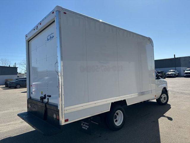 2024 Ford E-350 Cutaway Base