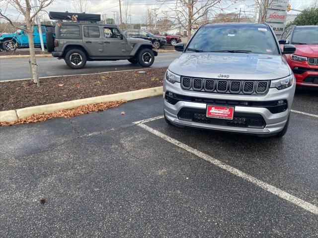 2024 Jeep Compass COMPASS LIMITED 4X4