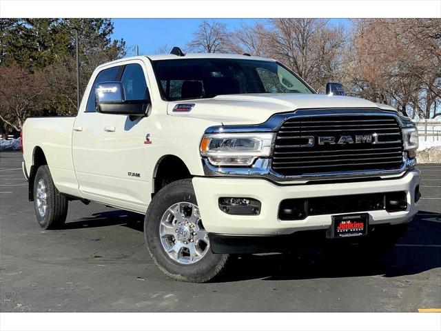 2024 RAM Ram 3500 RAM 3500 LARAMIE CREW CAB 4X4 8 BOX