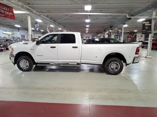 2024 RAM Ram 3500 RAM 3500 BIG HORN CREW CAB 4X4 8 BOX