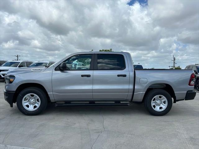 2024 RAM Ram 1500 RAM 1500 TRADESMAN CREW CAB 4X2 57 BOX