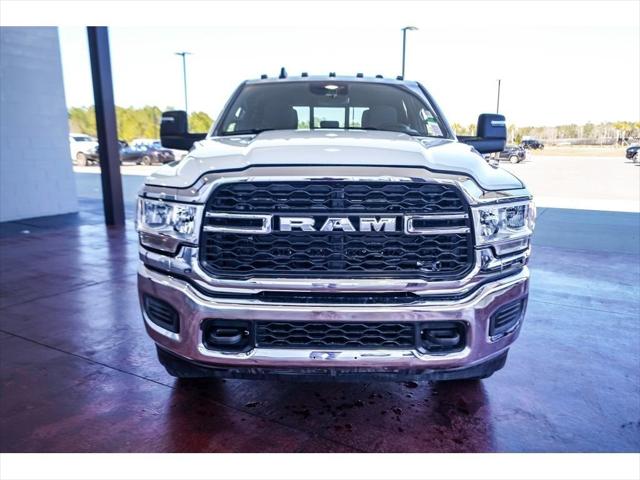 2024 RAM Ram 3500 RAM 3500 TRADESMAN CREW CAB 4X4 64 BOX