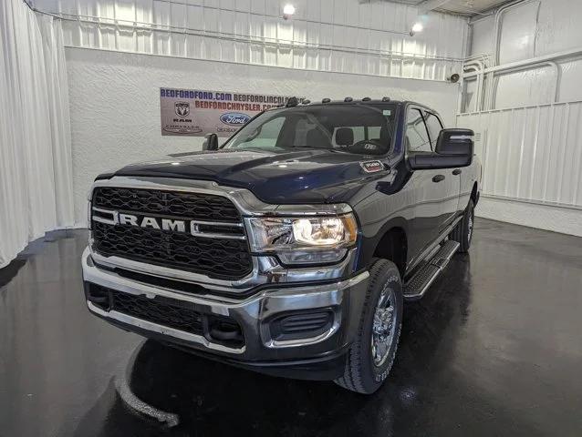 2024 RAM Ram 3500 RAM 3500 TRADESMAN CREW CAB 4X4 8 BOX