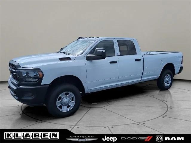 2024 RAM Ram 3500 RAM 3500 TRADESMAN CREW CAB 4X4 8 BOX