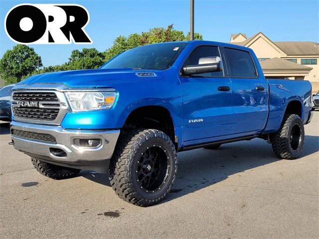 2024 RAM Ram 1500 RAM 1500 BIG HORN CREW CAB 4X4 64 BOX