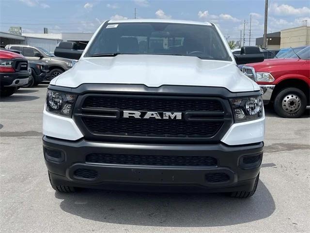 2024 RAM Ram 1500 RAM 1500 TRADESMAN QUAD CAB 4X4 64 BOX