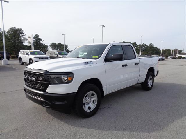 2024 RAM Ram 1500 RAM 1500 TRADESMAN QUAD CAB 4X4 64 BOX