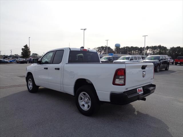 2024 RAM Ram 1500 RAM 1500 TRADESMAN QUAD CAB 4X4 64 BOX