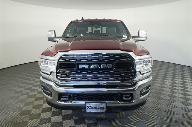 2024 RAM Ram 3500 RAM 3500 LIMITED MEGA CAB 4X4 64 BOX