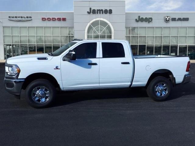 2024 RAM Ram 3500 RAM 3500 TRADESMAN CREW CAB 4X4 64 BOX