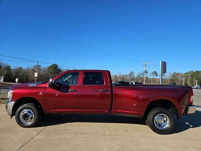 2024 RAM Ram 3500 RAM 3500 TRADESMAN CREW CAB 4X4 8 BOX