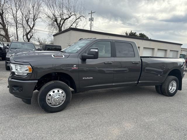 2024 RAM Ram 3500 RAM 3500 BIG HORN CREW CAB 4X4 8 BOX