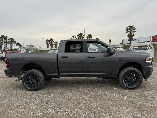 2024 RAM Ram 3500 RAM 3500 LARAMIE CREW CAB 4X4 64 BOX