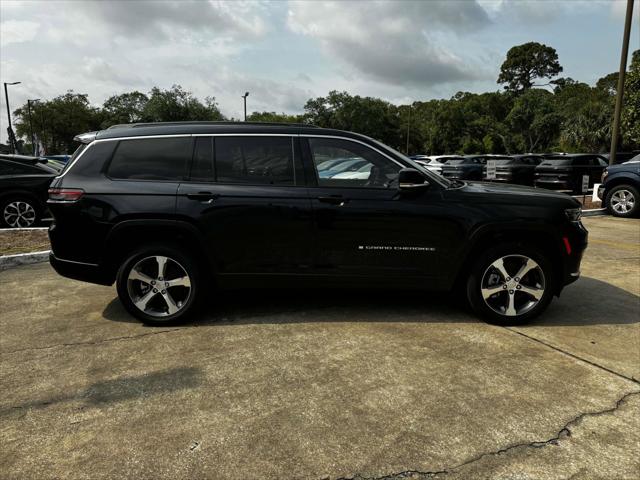 2024 Jeep Grand Cherokee GRAND CHEROKEE L LIMITED 4X2