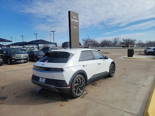2024 Hyundai IONIQ 5 SE