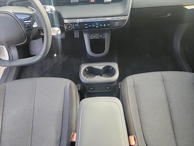 2024 Hyundai IONIQ 5 SE