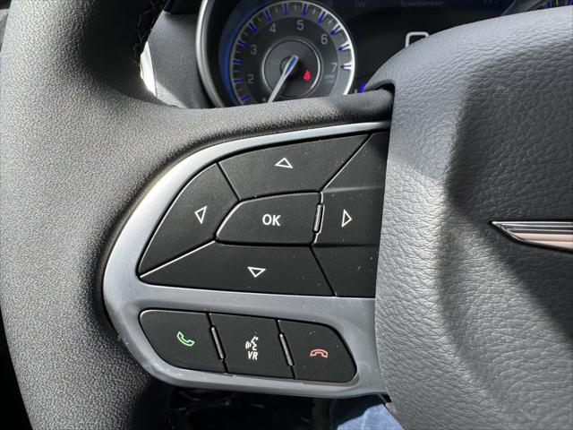 2023 Chrysler 300 Touring L AWD