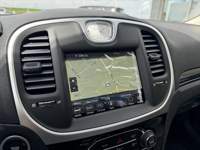 2023 Chrysler 300 Touring L AWD