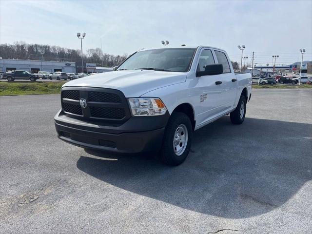 2023 RAM Ram 1500 Classic RAM 1500 CLASSIC TRADESMAN CREW CAB 4X4 57 BOX