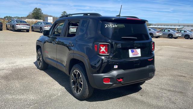 2023 Jeep Renegade RENEGADE TRAILHAWK 4X4