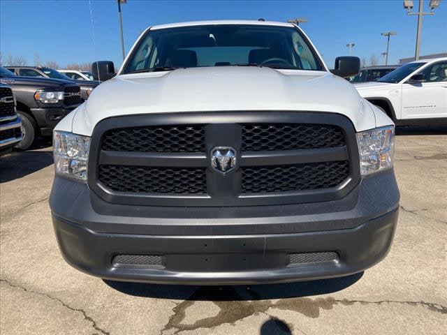 2023 RAM Ram 1500 Classic RAM 1500 CLASSIC TRADESMAN CREW CAB 4X4 57 BOX