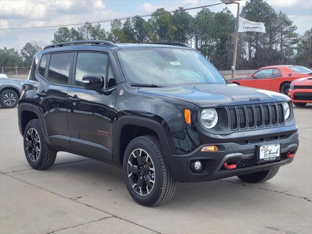 2023 Jeep Renegade RENEGADE TRAILHAWK 4X4