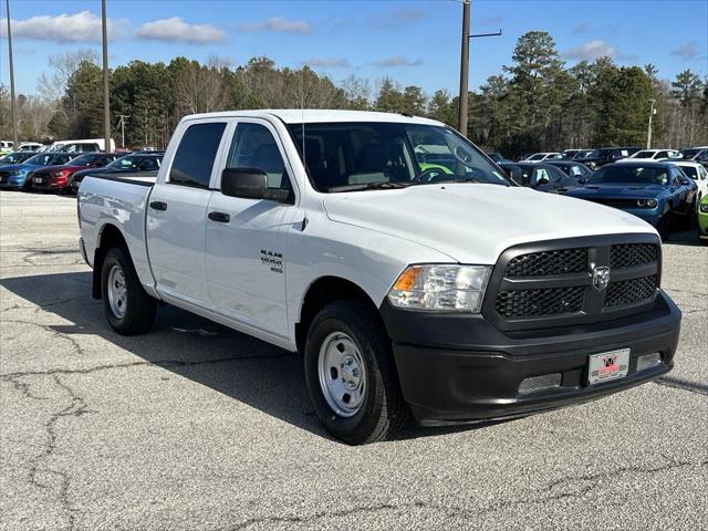 2023 RAM Ram 1500 Classic RAM 1500 CLASSIC TRADESMAN CREW CAB 4X4 57 BOX