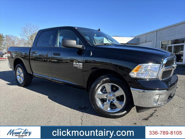 2023 RAM Ram 1500 Classic RAM 1500 CLASSIC TRADESMAN CREW CAB 4X4 57 BOX