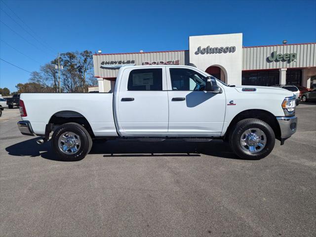 2024 RAM Ram 2500 RAM 2500 TRADESMAN CREW CAB 4X4 64 BOX