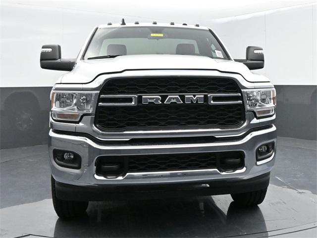 2023 RAM Ram 3500 RAM 3500 TRADESMAN REGULAR CAB 4X4 8 BOX