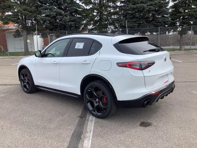 2024 Alfa Romeo Stelvio STELVIO VELOCE AWD