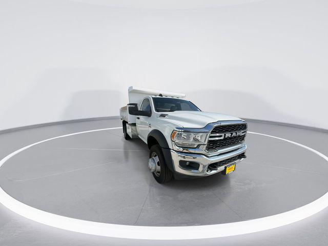 2024 RAM Ram 5500 Chassis Cab RAM 5500 TRADESMAN CHASSIS REGULAR CAB 4X2 84 CA