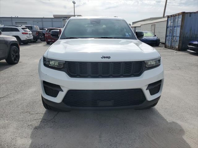 2023 Jeep Grand Cherokee Altitude