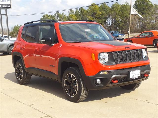 2023 Jeep Renegade RENEGADE TRAILHAWK 4X4