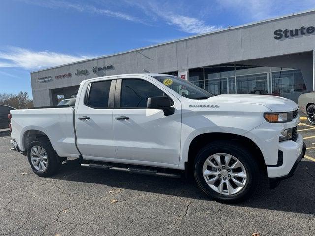 2021 Chevrolet Silverado 1500 2WD Double Cab Standard Bed Custom