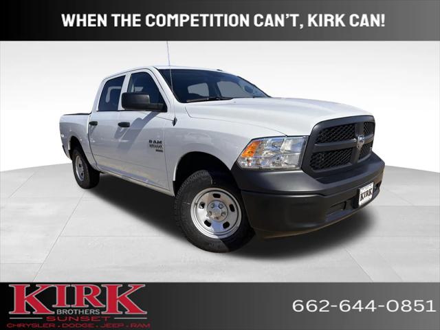 2023 RAM Ram 1500 Classic RAM 1500 CLASSIC TRADESMAN CREW CAB 4X4 57 BOX