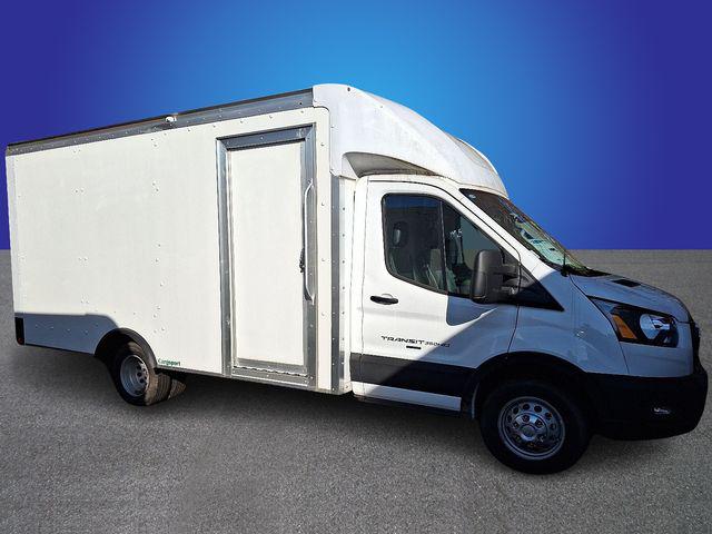 2023 Ford Transit Cutaway Base
