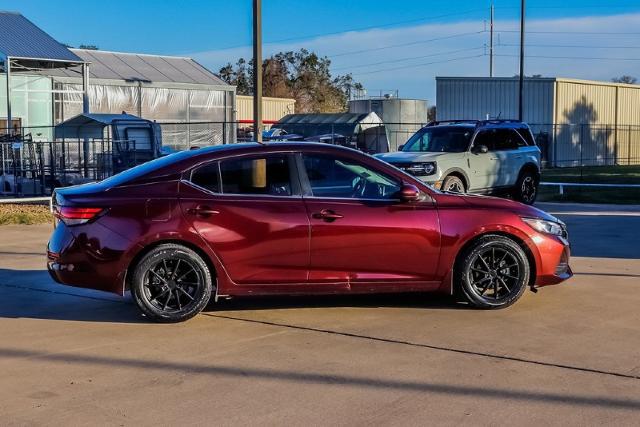 2021 Nissan Sentra SV Xtronic CVT