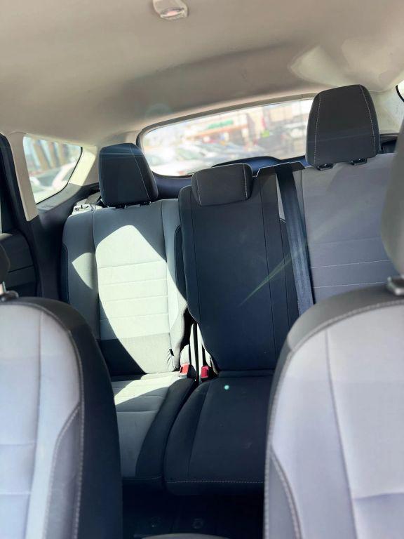 2019 Ford Escape S