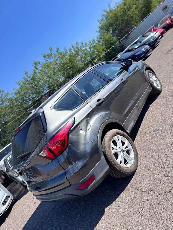2019 Ford Escape S