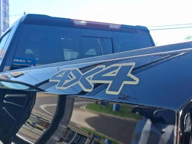2024 Chevrolet Silverado 1500 4WD Crew Cab Short Bed RST