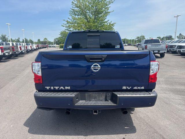 2021 Nissan Titan Crew Cab SV 4x4