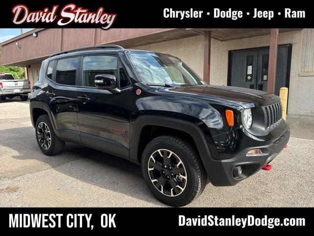 2023 Jeep Renegade RENEGADE TRAILHAWK 4X4