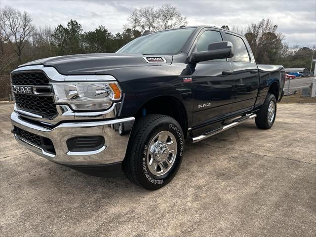 2022 RAM 2500 Tradesman Crew Cab 4x4 64 Box