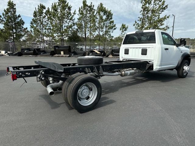 2024 RAM Ram 5500 Chassis Cab RAM 5500 TRADESMAN CHASSIS REGULAR CAB 4X2 120 CA