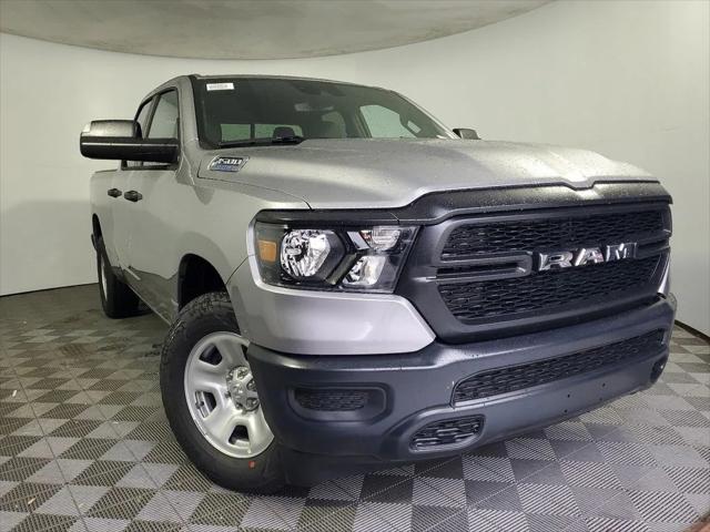 2024 RAM Ram 1500 RAM 1500 TRADESMAN QUAD CAB 4X4 64 BOX