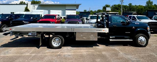 2024 RAM Ram 5500 Chassis Cab RAM 5500 SLT CHASSIS REGULAR CAB 4X4 120 CA