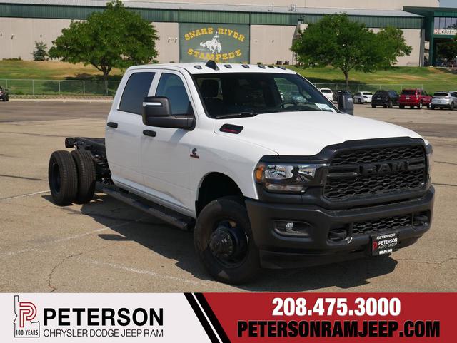 2024 RAM Ram 3500 Chassis Cab RAM 3500 TRADESMAN CREW CAB CHASSIS 4X2 60 CA