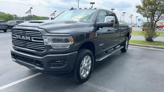 2024 RAM Ram 3500 RAM 3500 LARAMIE CREW CAB 4X4 8 BOX