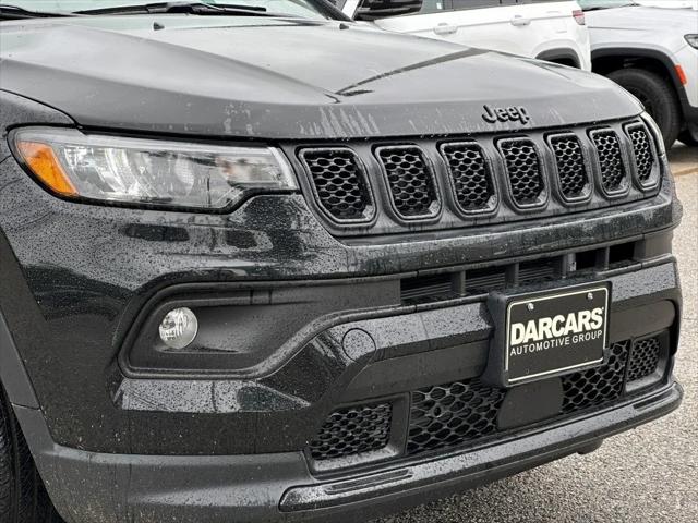 2024 Jeep Compass COMPASS LATITUDE 4X4